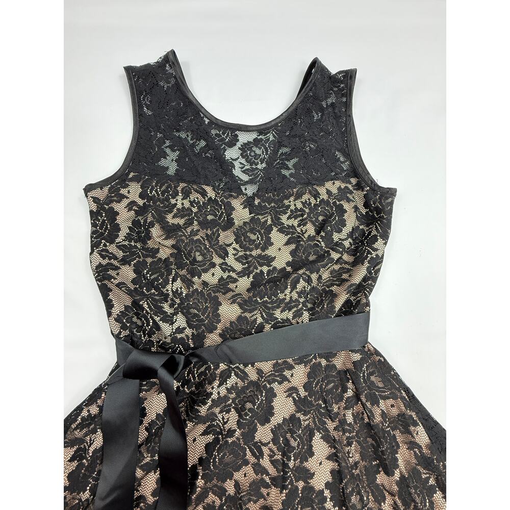 Betsy & Adam (B&A) Black Lace Fit and Flare Cocktail Dress sz 10 - Picture 5 of 13